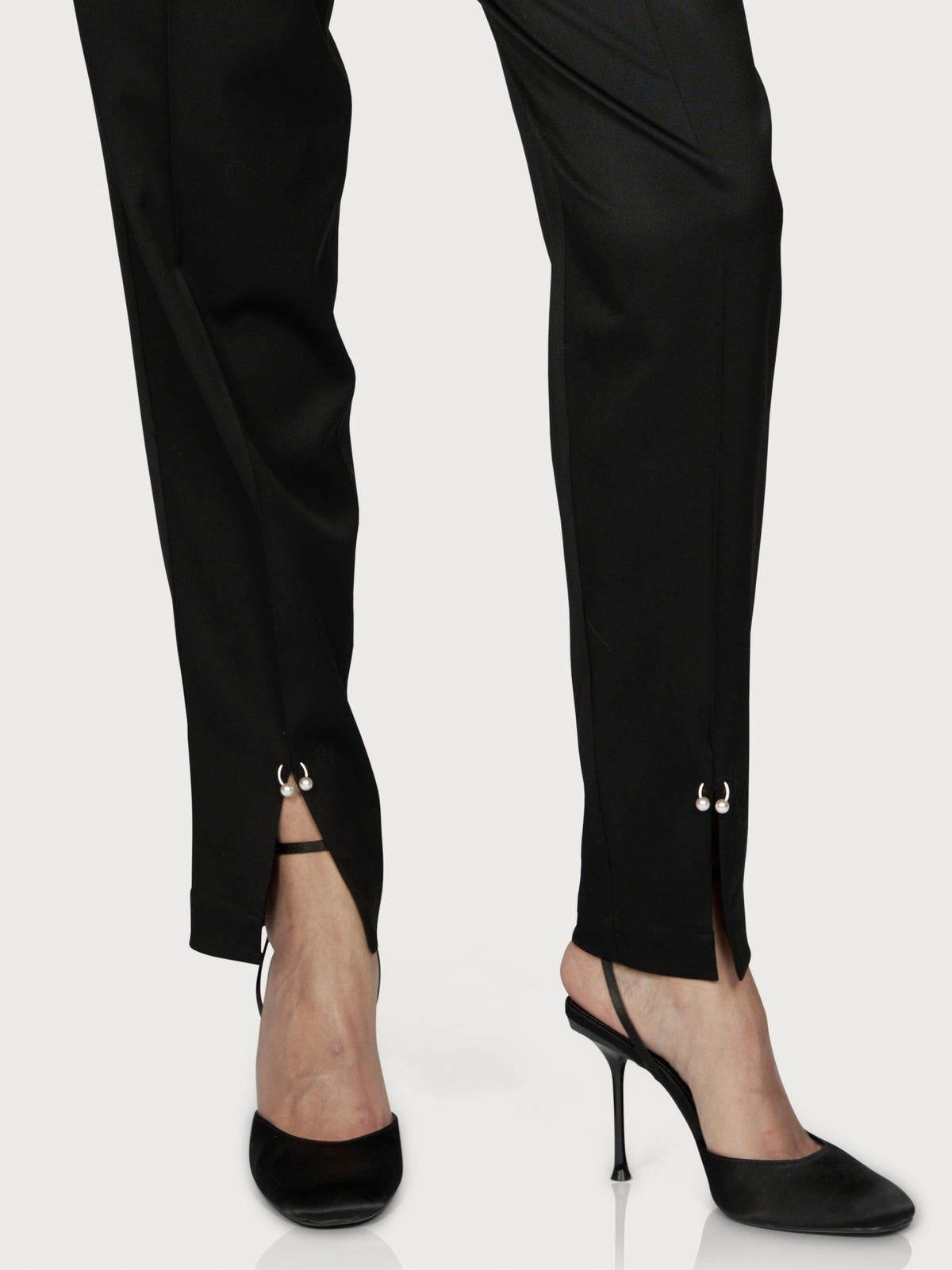 Pleated Pierced Wool Trousers Black